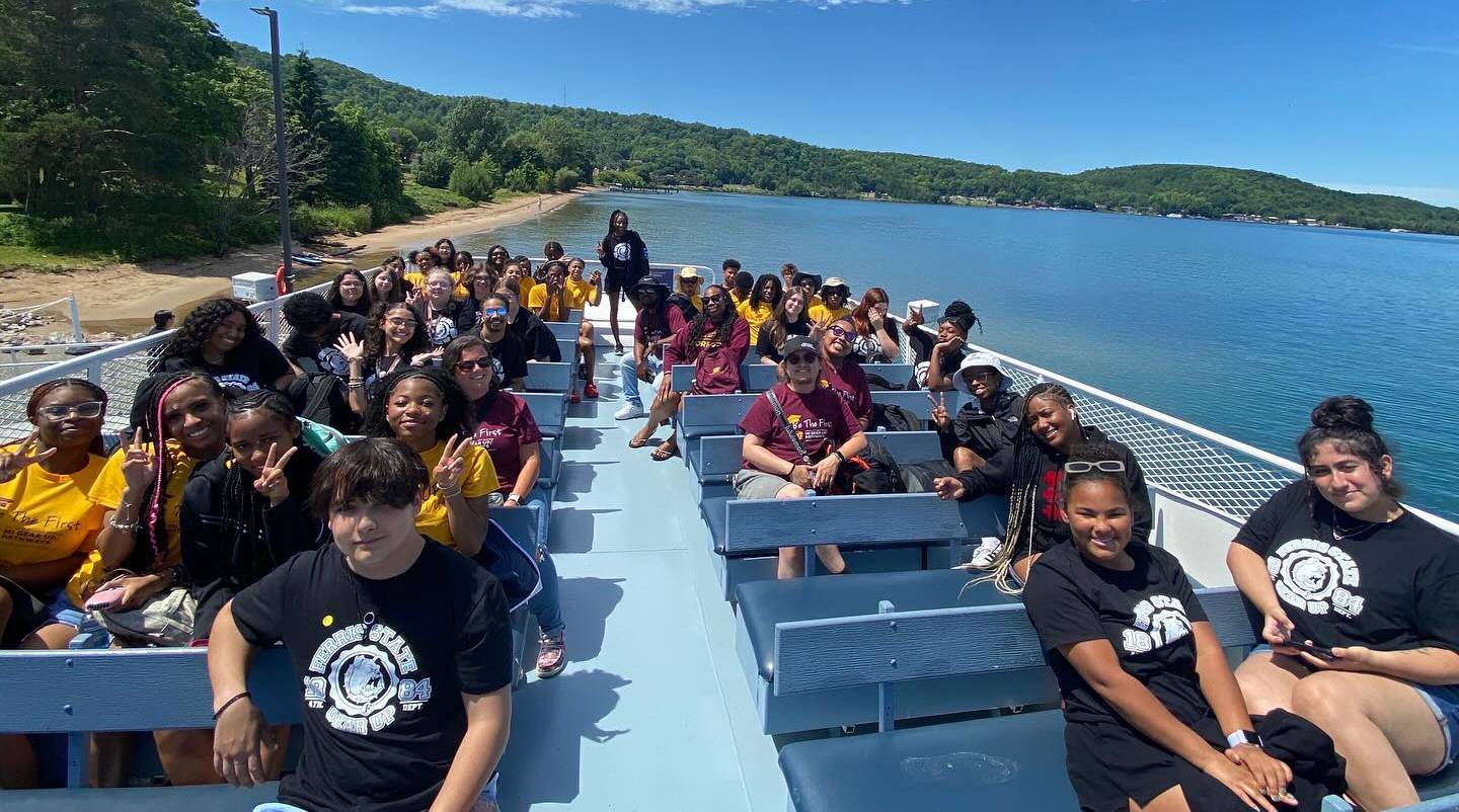 Gearup students on boat